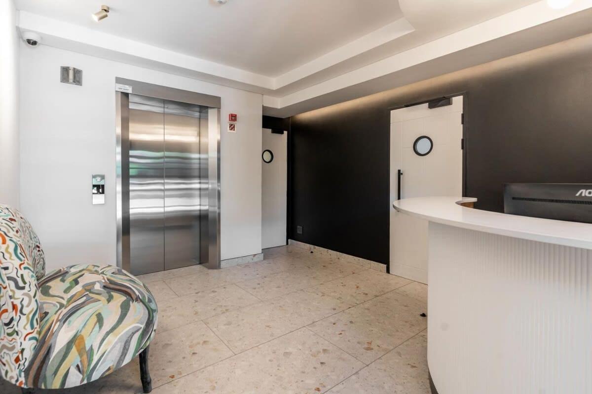 403 Marvol On Hall